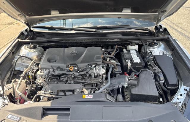  TOYOTA CAMRY 2024 Silver