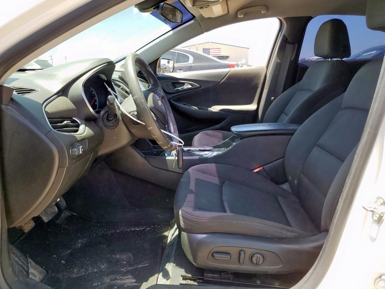 2019 Chevrolet Malibu Lt VIN: 1G1ZD5ST8KF163939 Lot: 65661905