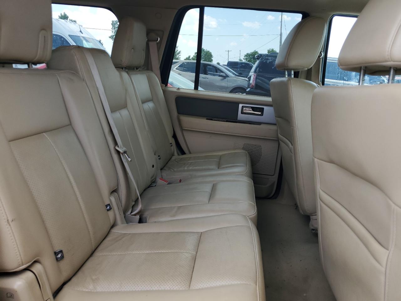 2014 Ford Expedition Xlt VIN: 1FMJU1J52EEF56891 Lot: 63375765