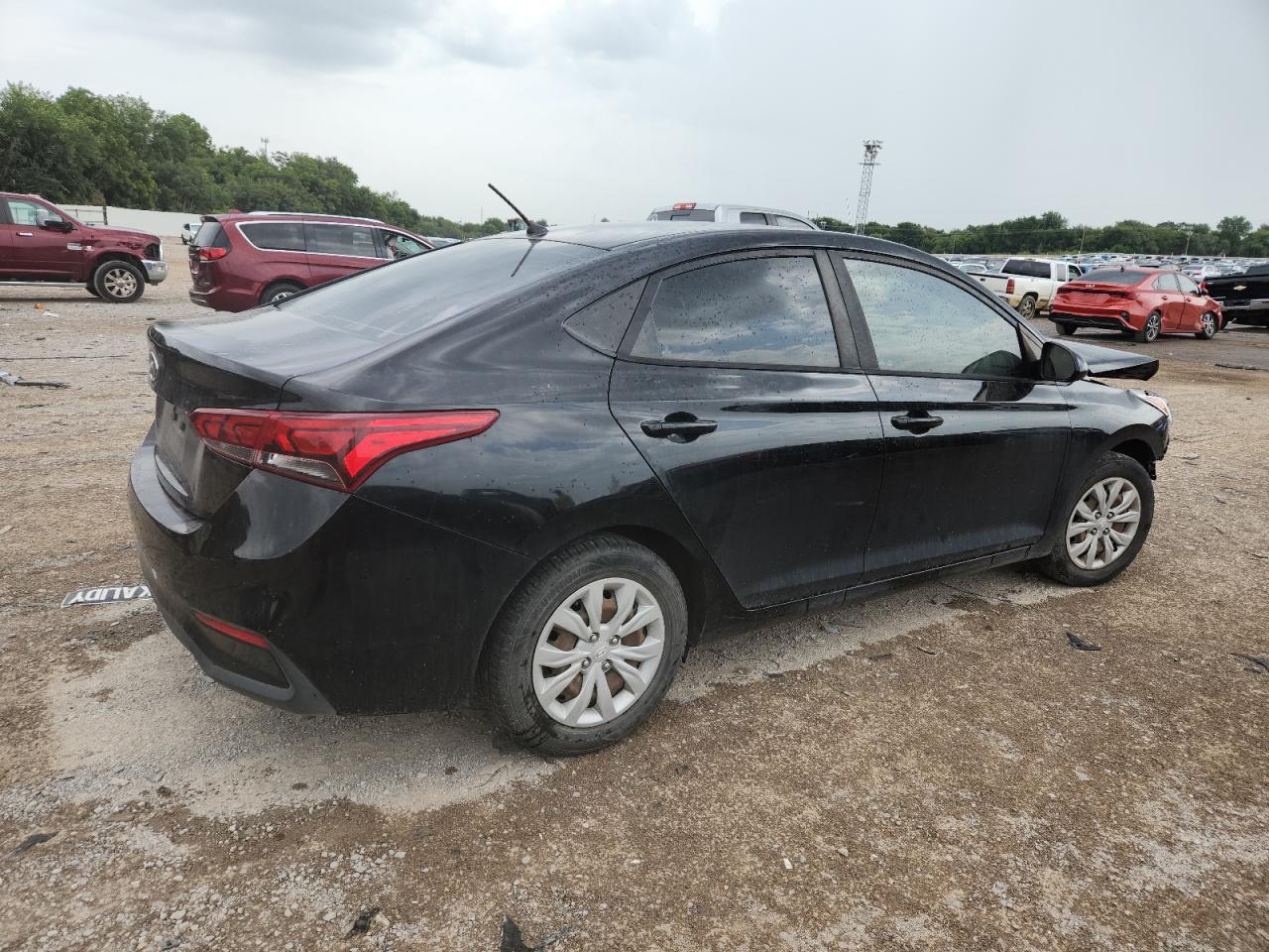 2019 Hyundai Accent Se black  gas 3KPC24A32KE052182 photo #4