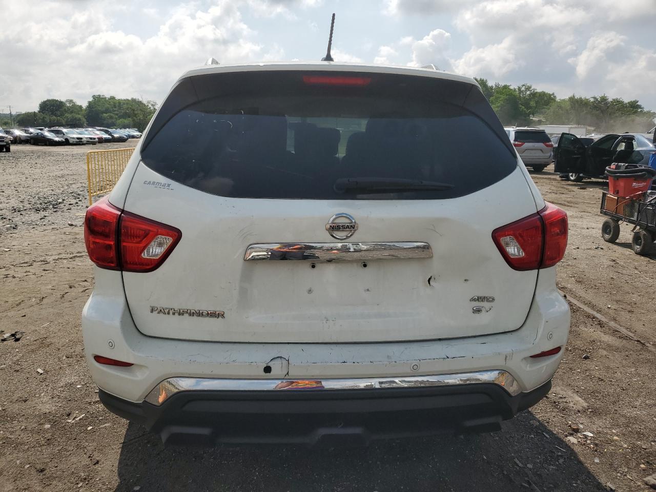 2018 Nissan Pathfinder S VIN: 5N1DR2MM9JC641787 Lot: 64389125