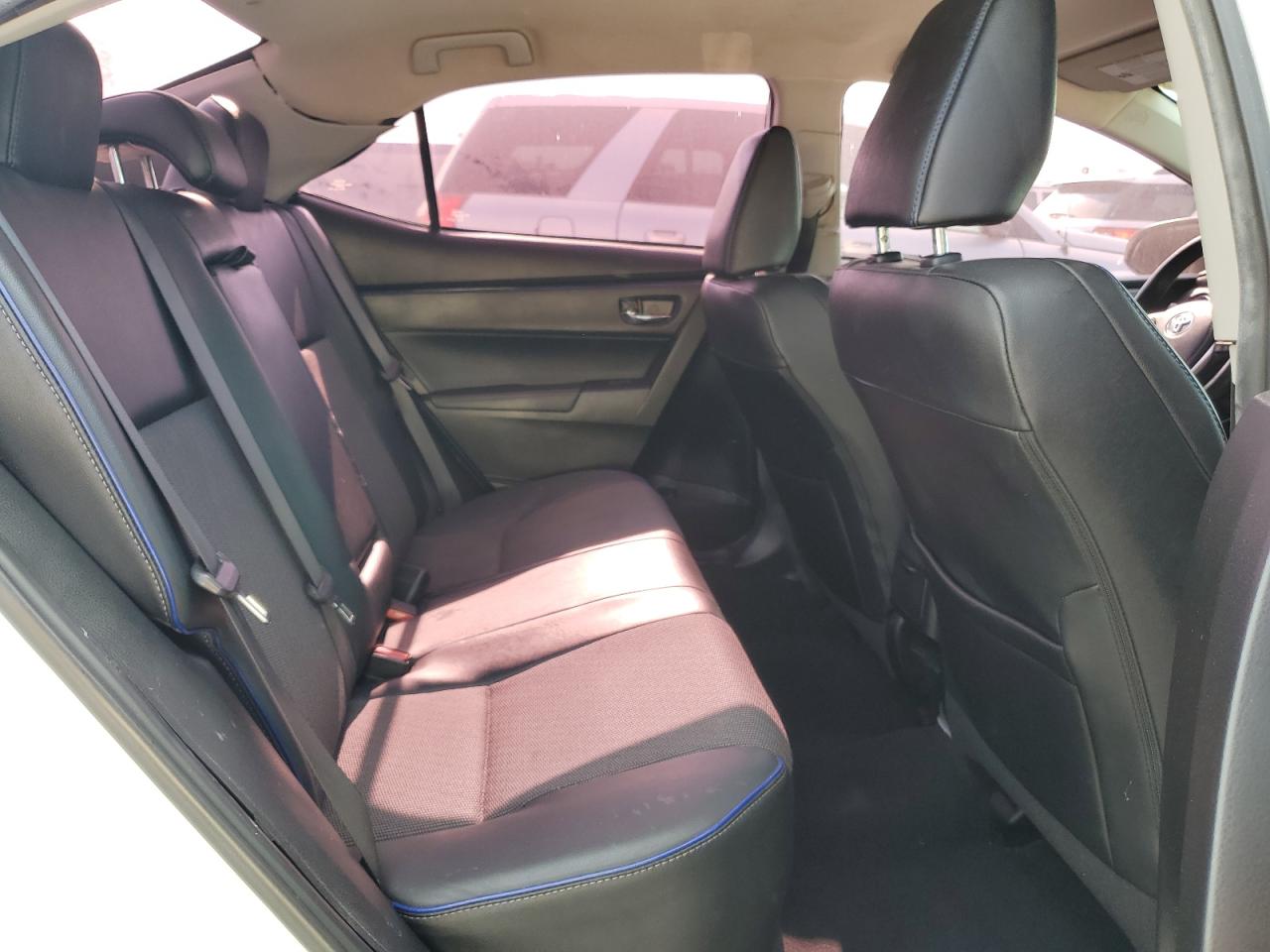 2017 Toyota Corolla L VIN: 5YFBURHE1HP609228 Lot: 65083245