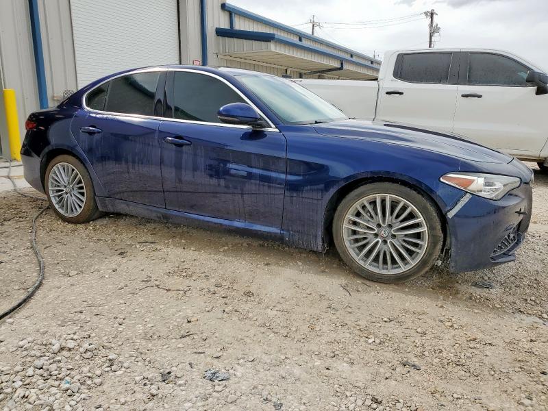 Sedans ALFA ROMEO GIULIA 2017 Granatowy