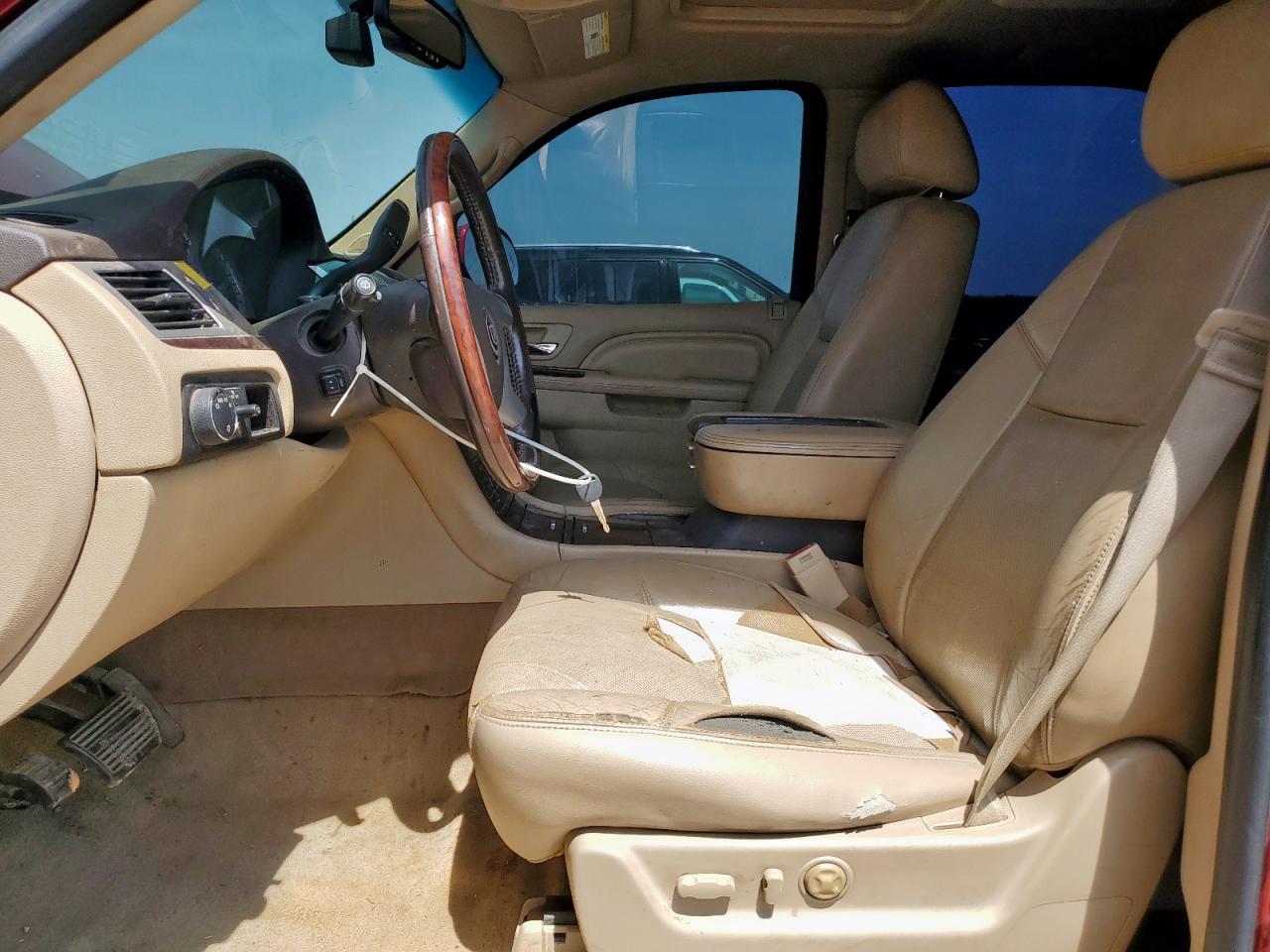 2014 Cadillac Escalade Luxury VIN: 1GYS3BEF5ER191839 Lot: 64939405