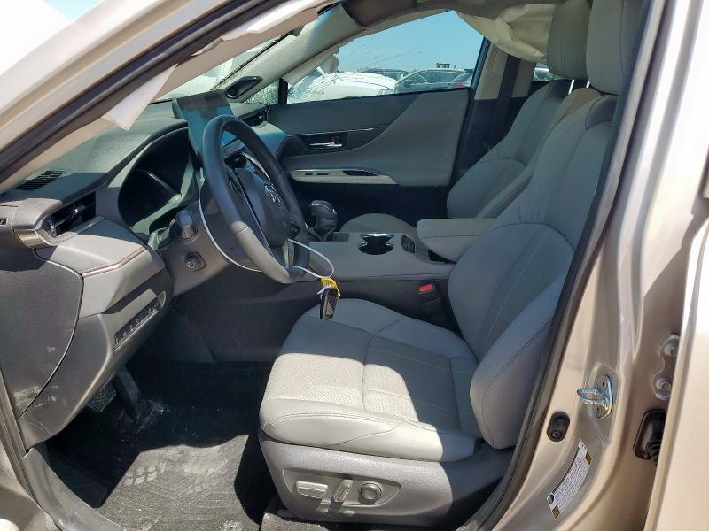  TOYOTA VENZA 2023 Beige