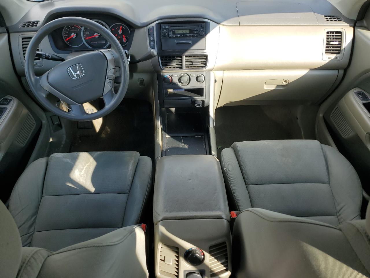 2007 Honda Pilot Lx VIN: 5FNYF18137B029704 Lot: 64726575