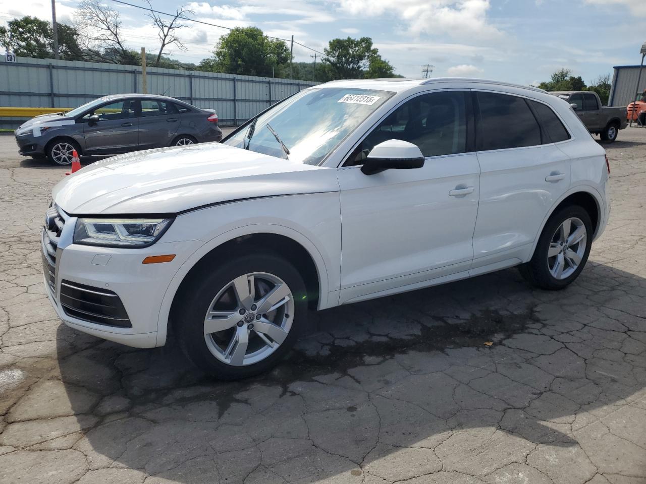 wa1bnafyxj2059098 WA1BNAFYXJ2059098 2018 Audi Q5 Premium Plus