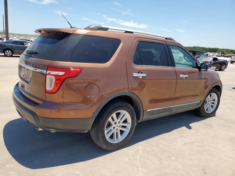 Parquets FORD EXPLORER 2012 Brązowy