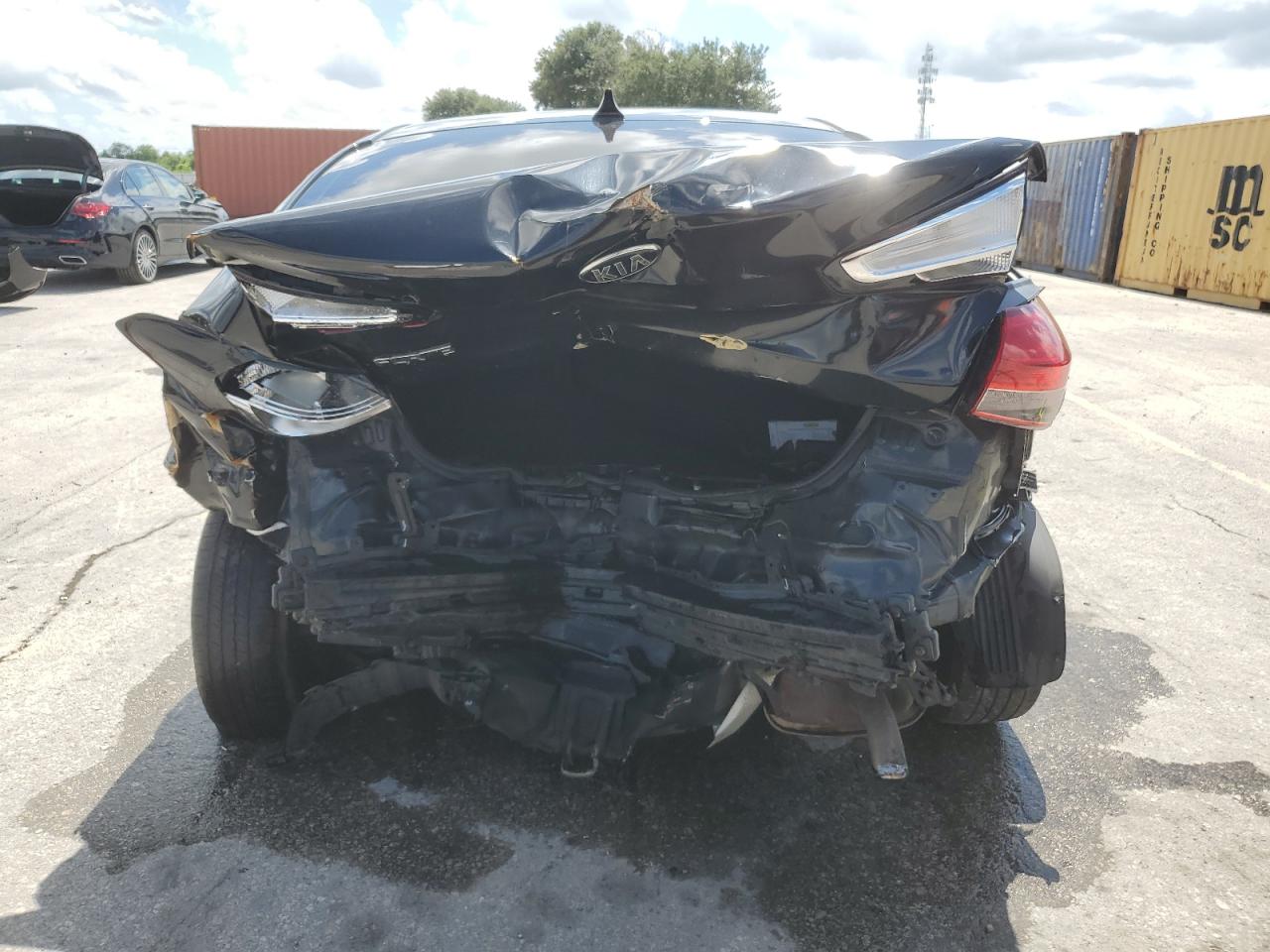 3kpfk4a70he017634 3KPFK4A70HE017634 2017 Kia Forte Lx