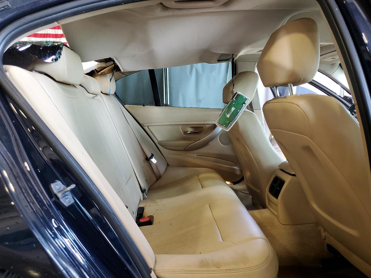 2014 BMW 320 I VIN: WBA3B1G5XENT00747 Lot: 64737935
