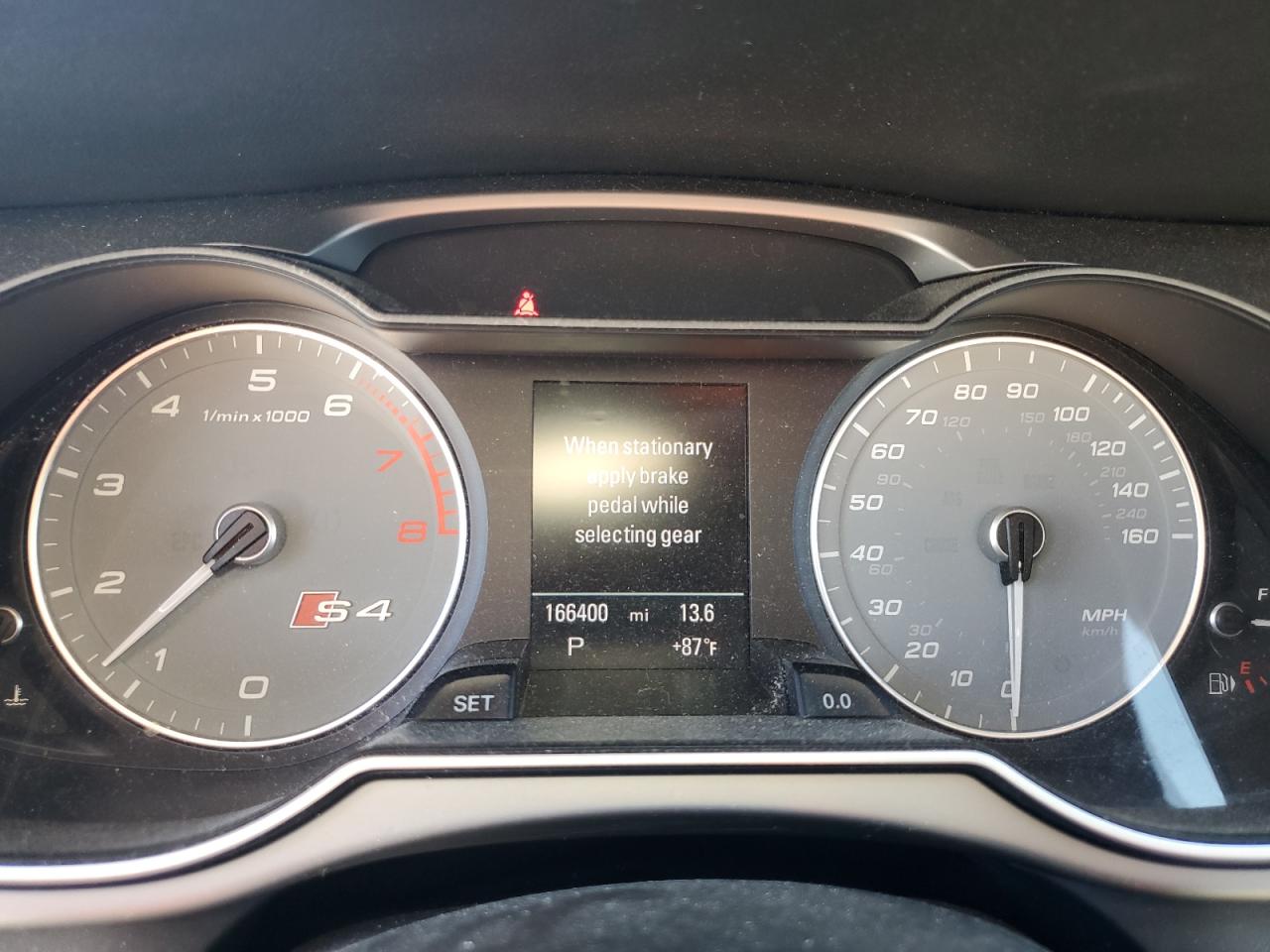 2014 Audi S4 Premium Plus VIN: WAUBGAFL9EA046985 Lot: 62643535