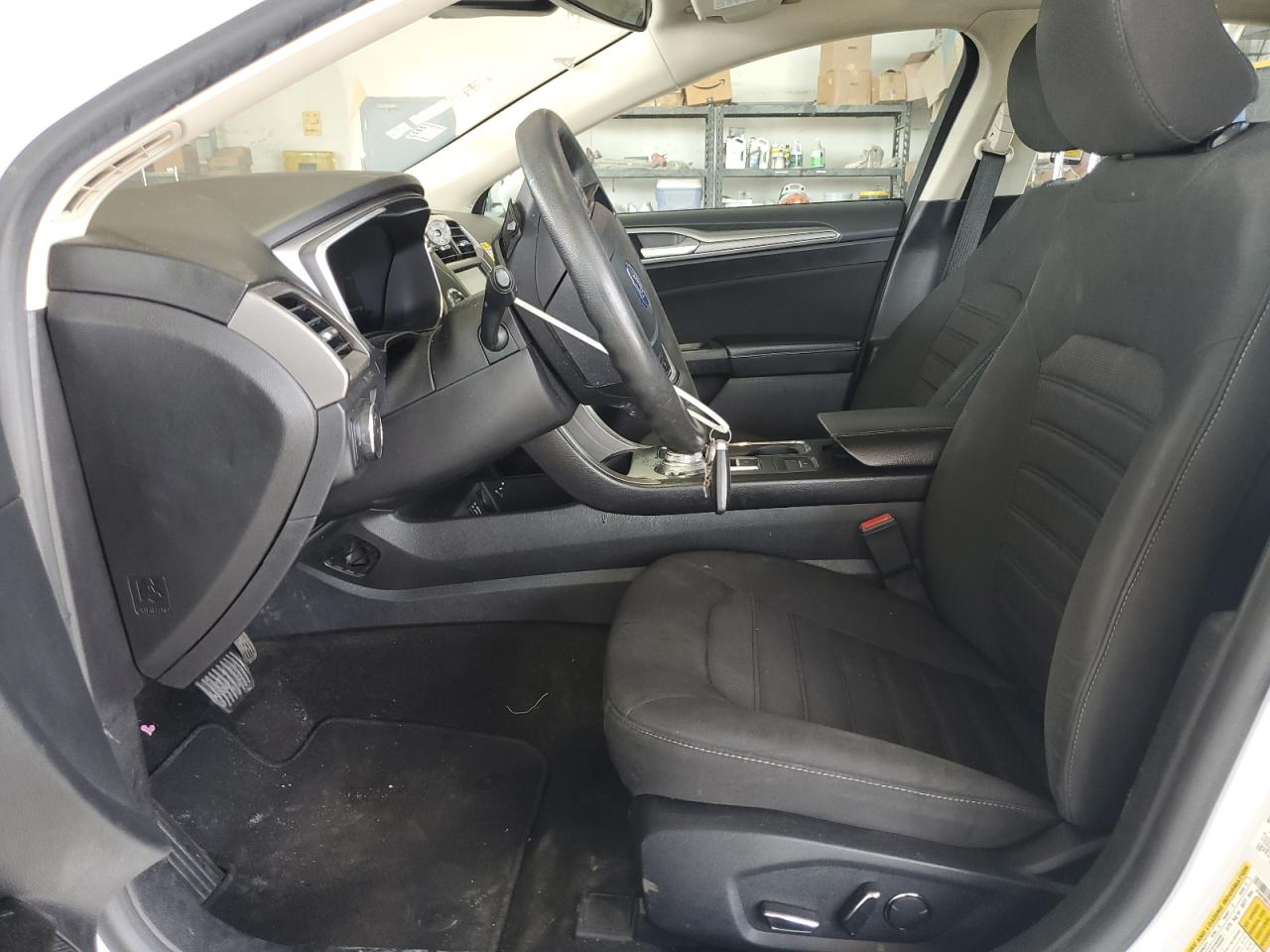 2019 Ford Fusion Se VIN: 3FA6P0HD1KR258484 Lot: 65695425