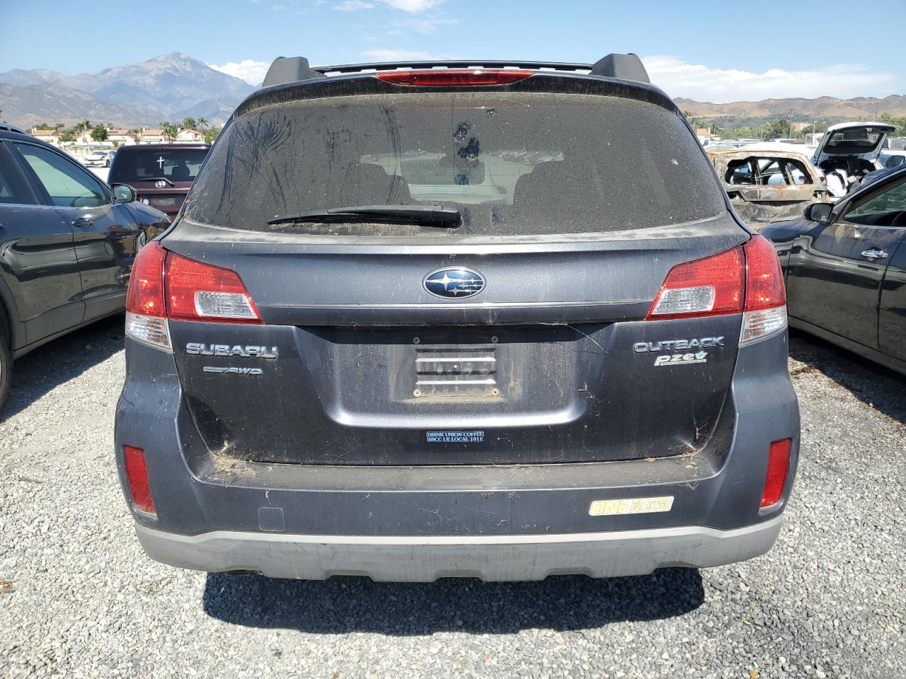 2011 Subaru Outback 2.5I Premium VIN: 4S4BRBCC7B3327265 Lot: 63347155