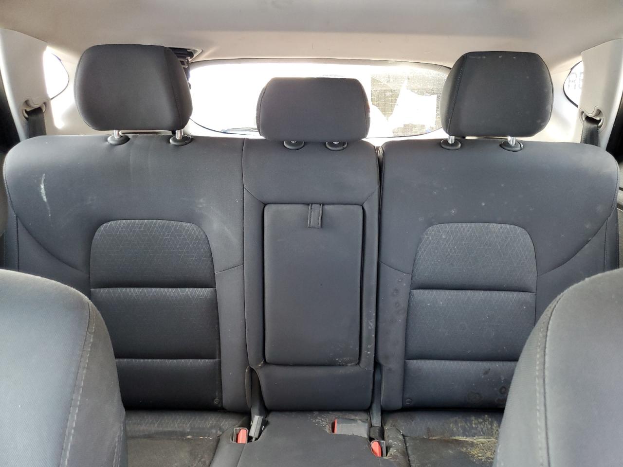 2018 Hyundai Tucson Value VIN: KM8J3CA28JU726434 Lot: 63189725