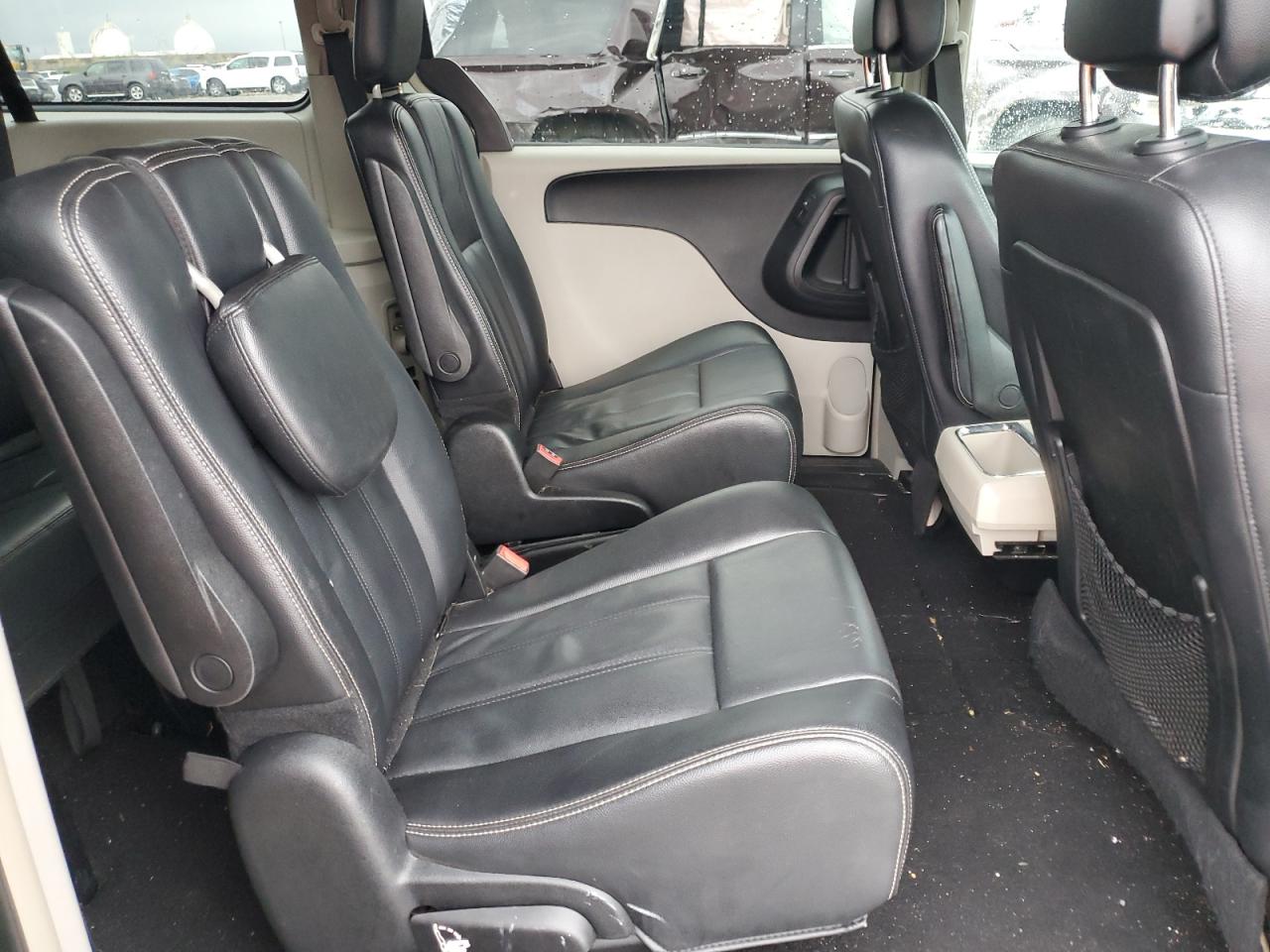 2014 Chrysler Town & Country Touring VIN: 2C4RC1BGXER270185 Lot: 64906265