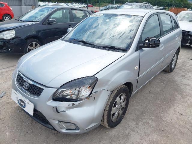 KIA RIO 2 2011