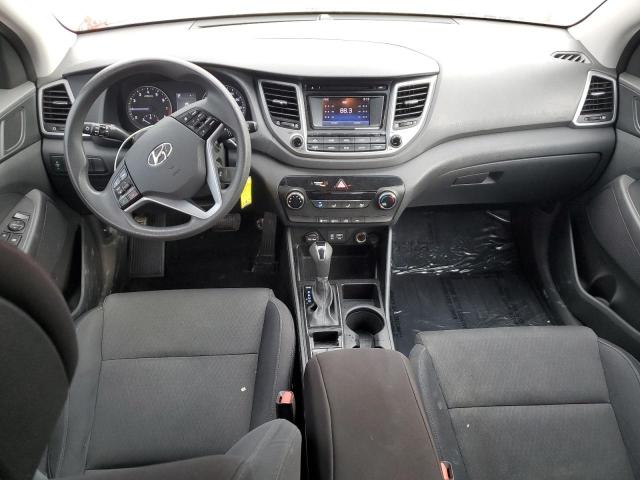 Parquets HYUNDAI TUCSON 2016 Czerwony