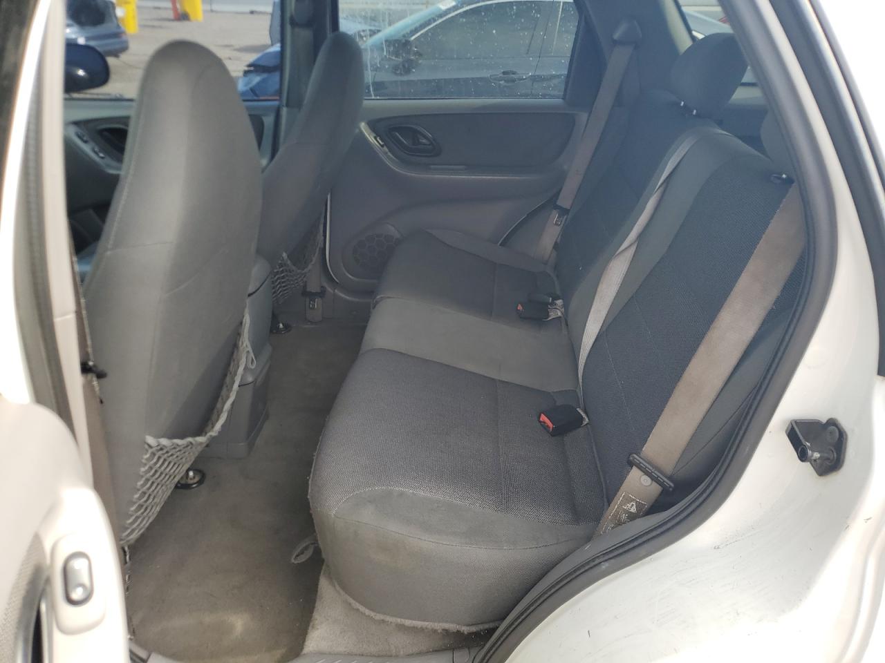 2001 Ford Escape Xlt VIN: 1FMYU04121KF92951 Lot: 64620475