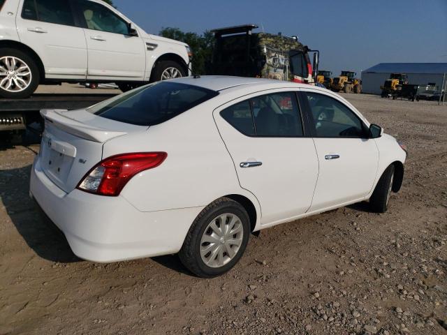 NISSAN VERSA 2018 Biały