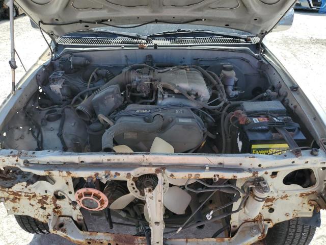 2004 TOYOTA TACOMA XTRACAB PRERUNNER  