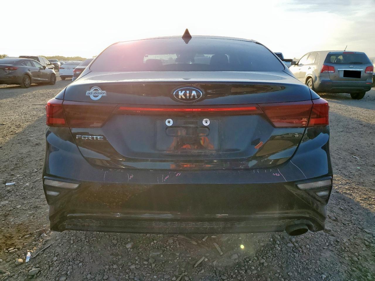 3KPF24AD5ME305567 2021 Kia Forte Fe