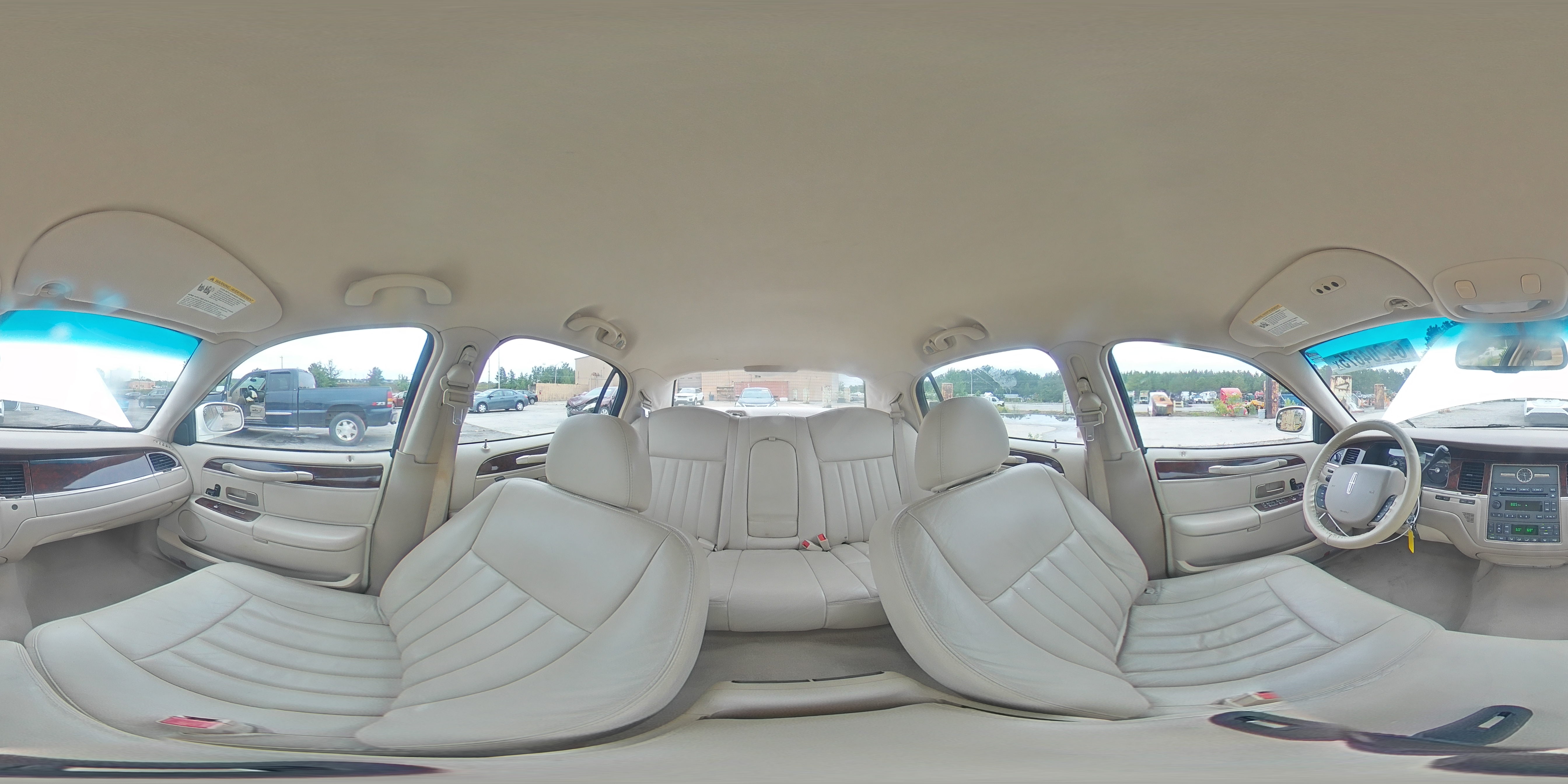 2007 Lincoln Town Car Signature VIN: 1LNHM81W97Y600466 Lot: 64204675