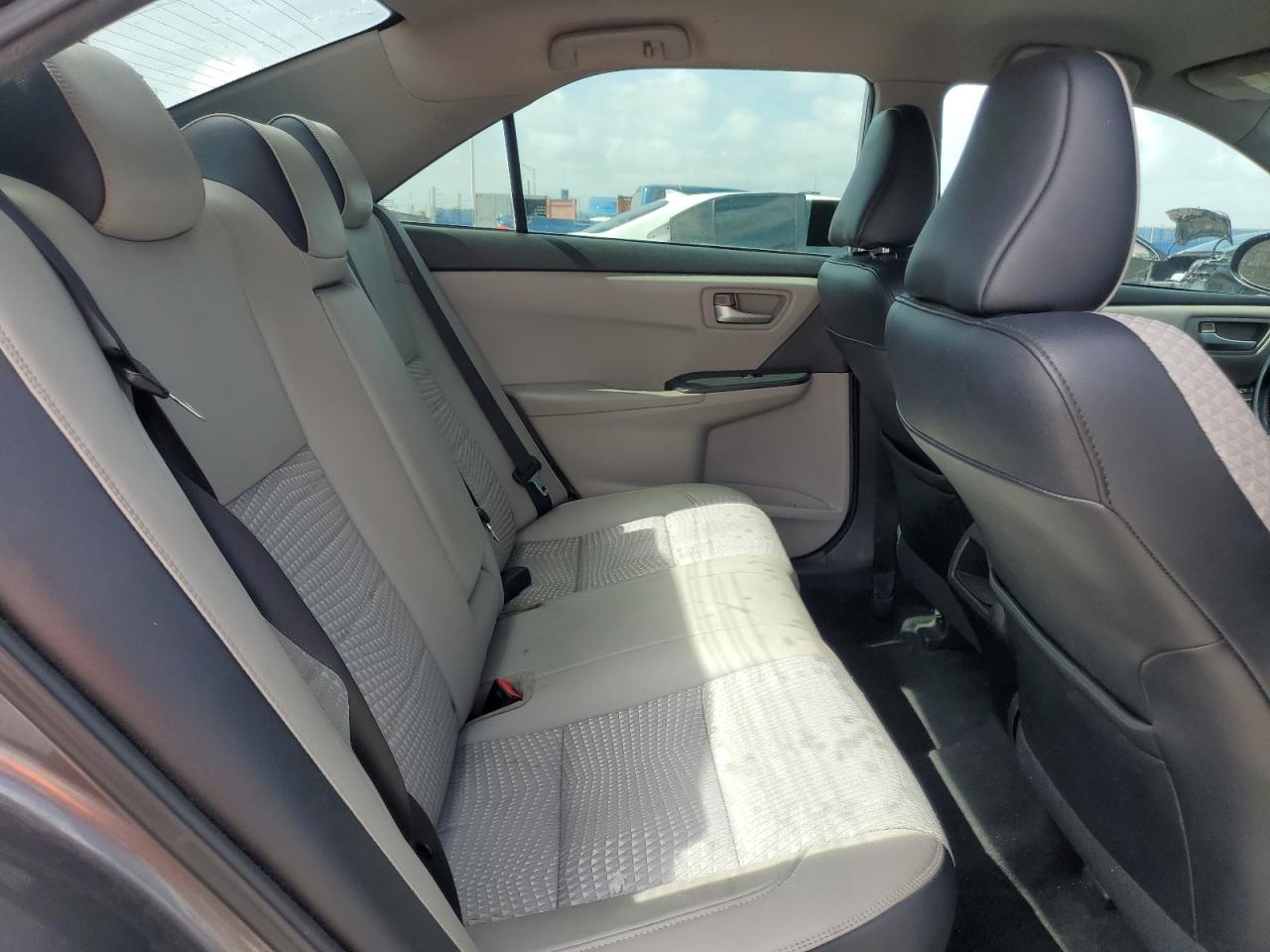 4t1bf1fk4fu062102 4T1BF1FK4FU062102 2015 Toyota Camry Le