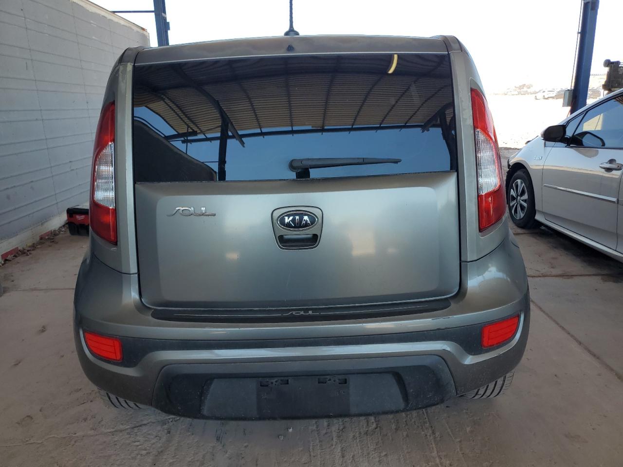 2012 Kia Soul + VIN: KNDJT2A68C7477023 Lot: 64220915
