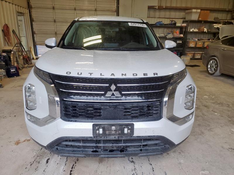  MITSUBISHI OUTLANDER 2024 Белы