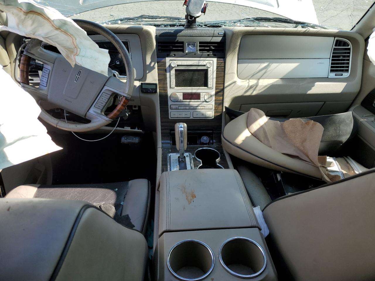 5lmfu27578lj08887 5LMFU27578LJ08887 2008 Lincoln Navigator