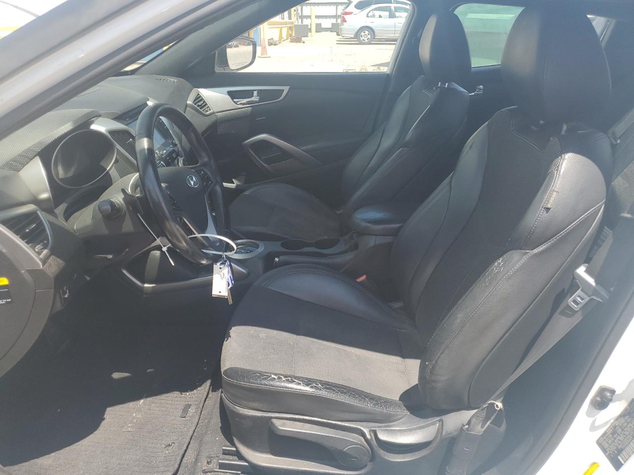 2016 Hyundai Veloster VIN: KMHTC6ADXGU287340 Lot: 65648605