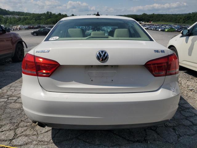  VOLKSWAGEN PASSAT 2014 Biały