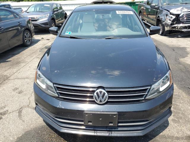 Sedans VOLKSWAGEN JETTA 2016 Czarny
