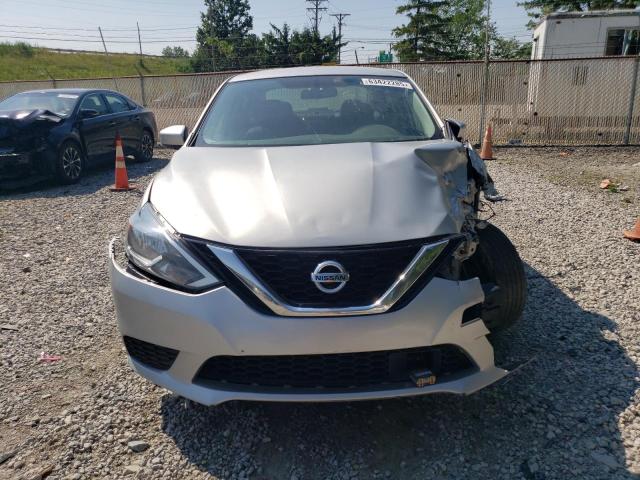  NISSAN SENTRA 2019 Srebrny