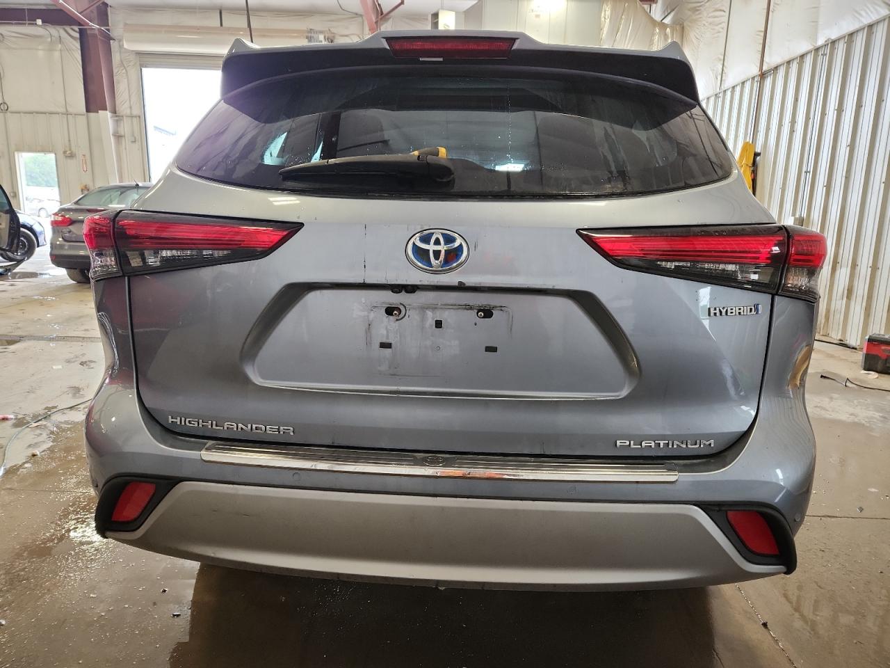 2020 Toyota Highlander Hybrid Platinum VIN: 5TDEBRCH9LS003972 Lot: 65429085