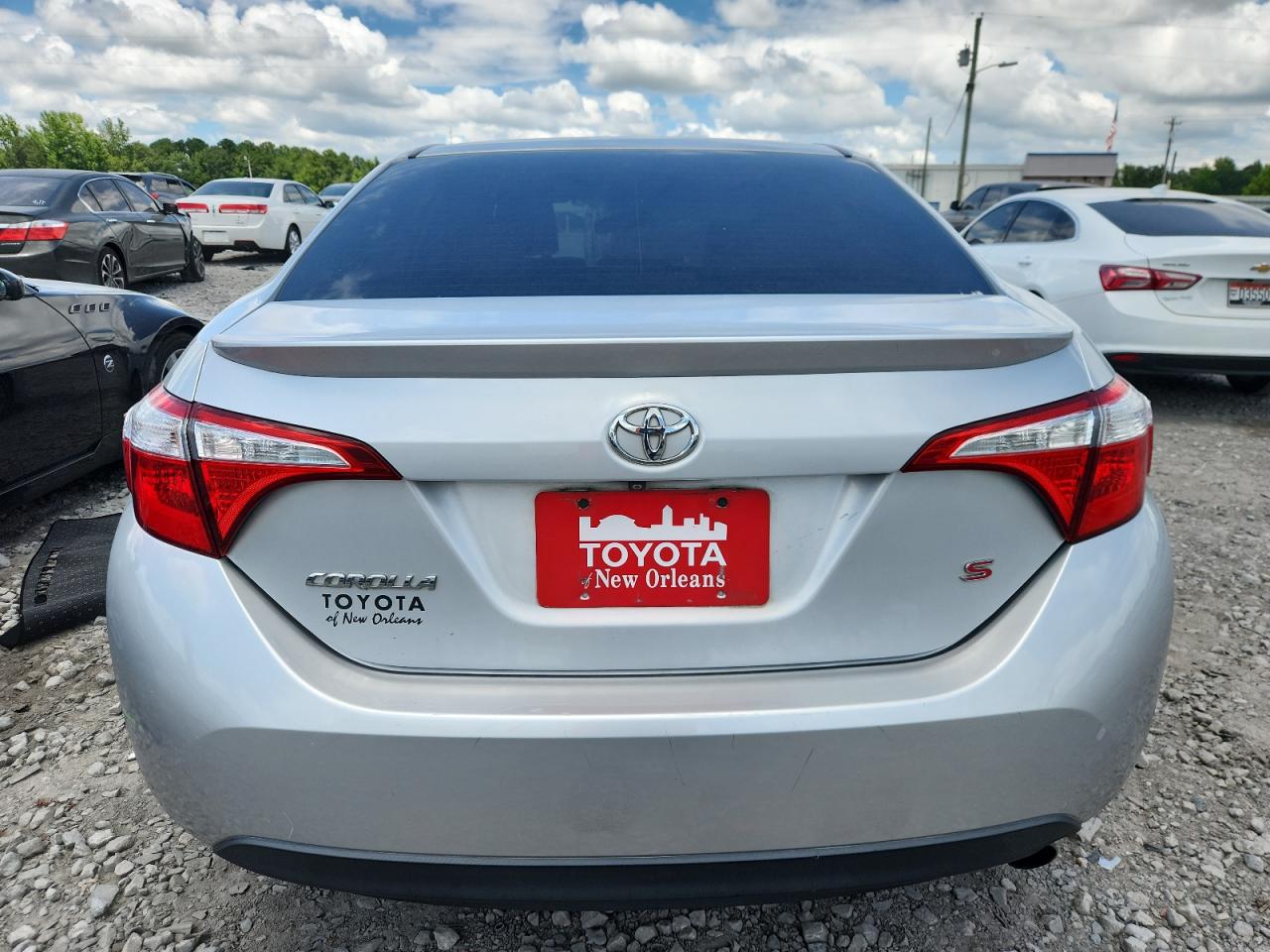 2015 Toyota Corolla L VIN: 5YFBURHE9FP252149 Lot: 64950055
