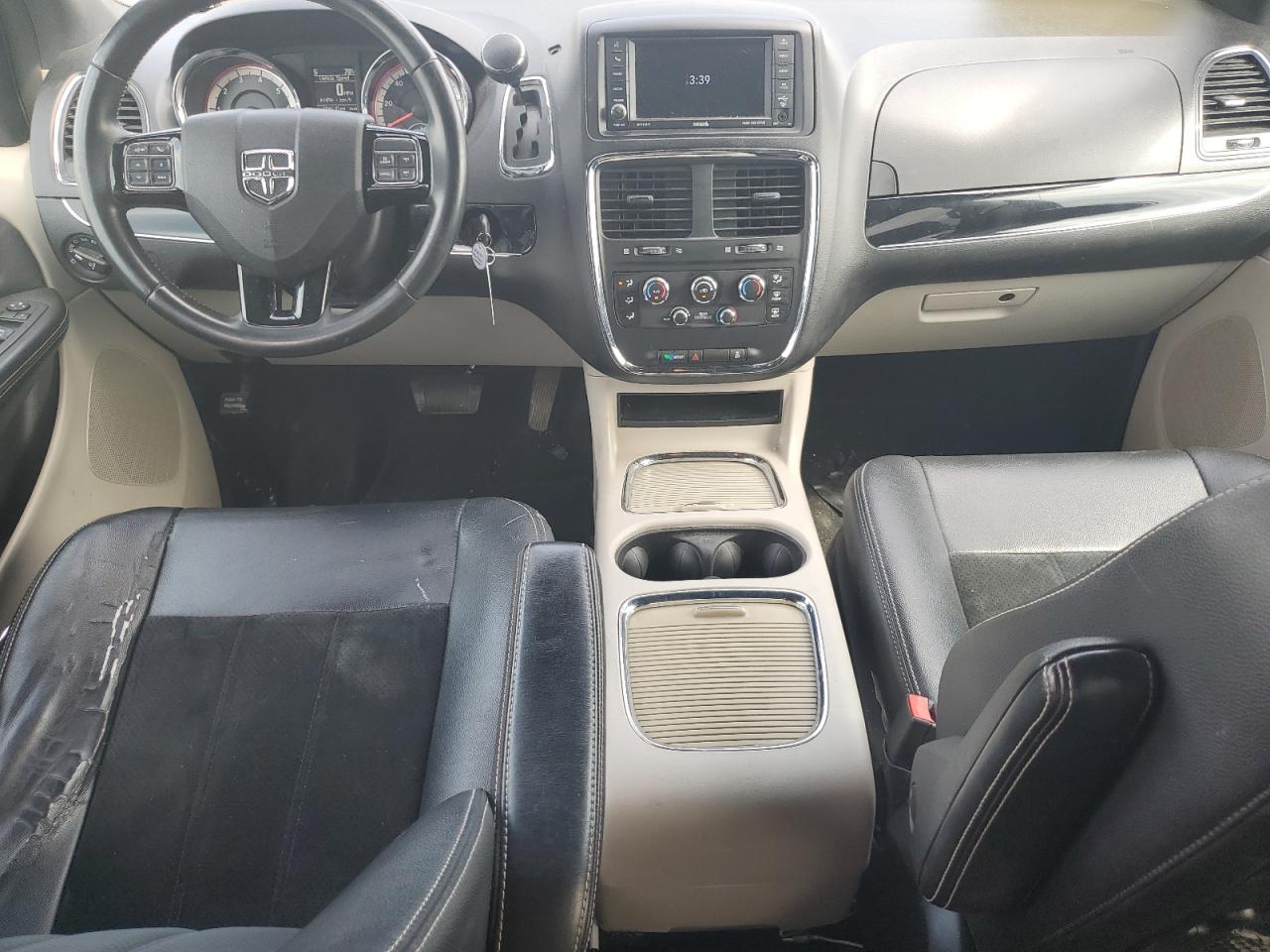 2018 Dodge Grand Caravan Sxt VIN: 2C4RDGCG5JR175865 Lot: 64646515