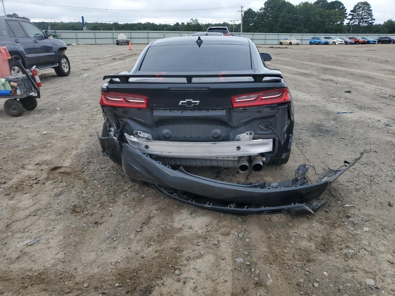 2017 Chevrolet Camaro Ss VIN: 1G1FH1R7XH0105643 Lot: 63652395