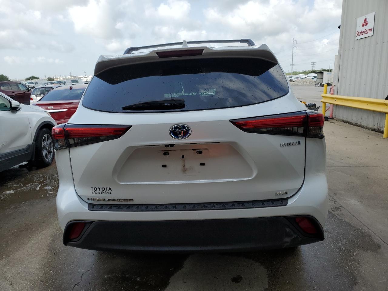 2022 Toyota Highlander Hybrid Xle VIN: 5TDABRCH4NS554831 Lot: 63219455