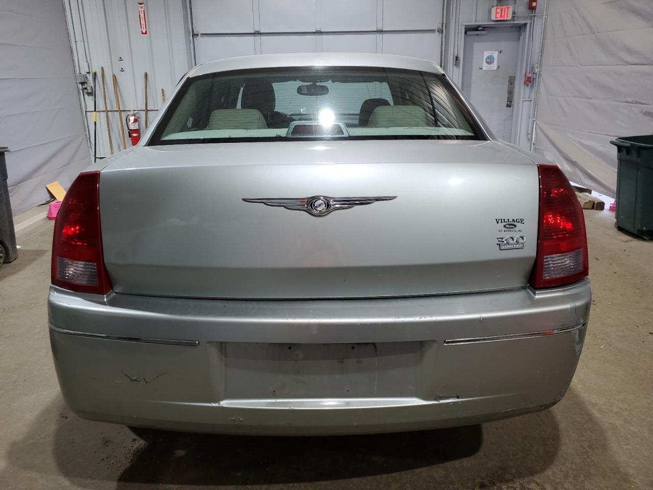 2005 Chrysler 300 Touring VIN: 2C3JA53G25H511935 Lot: 64846235