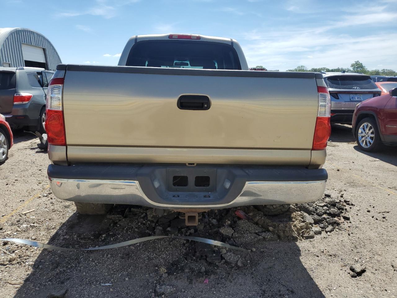 2005 Toyota Tundra Double Cab Sr5 VIN: 5TBDT44185S470275 Lot: 62850025