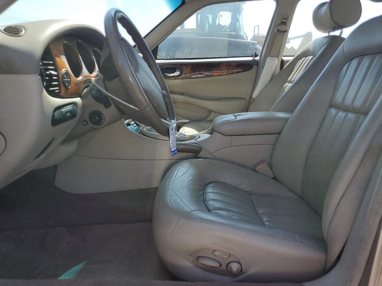 2002 Jaguar Xj8 VIN: SAJDA14C92LF48724 Lot: 63515085