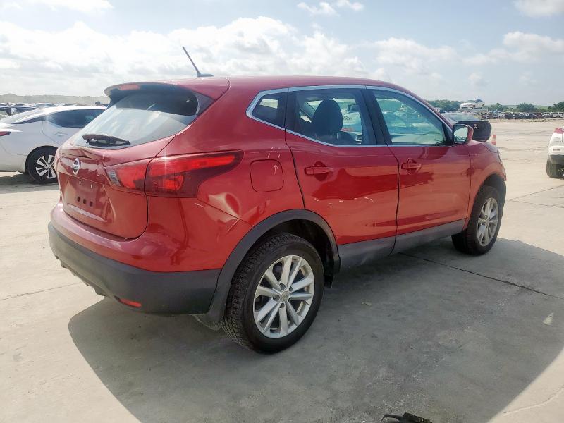  NISSAN ROGUE 2018 Czerwony
