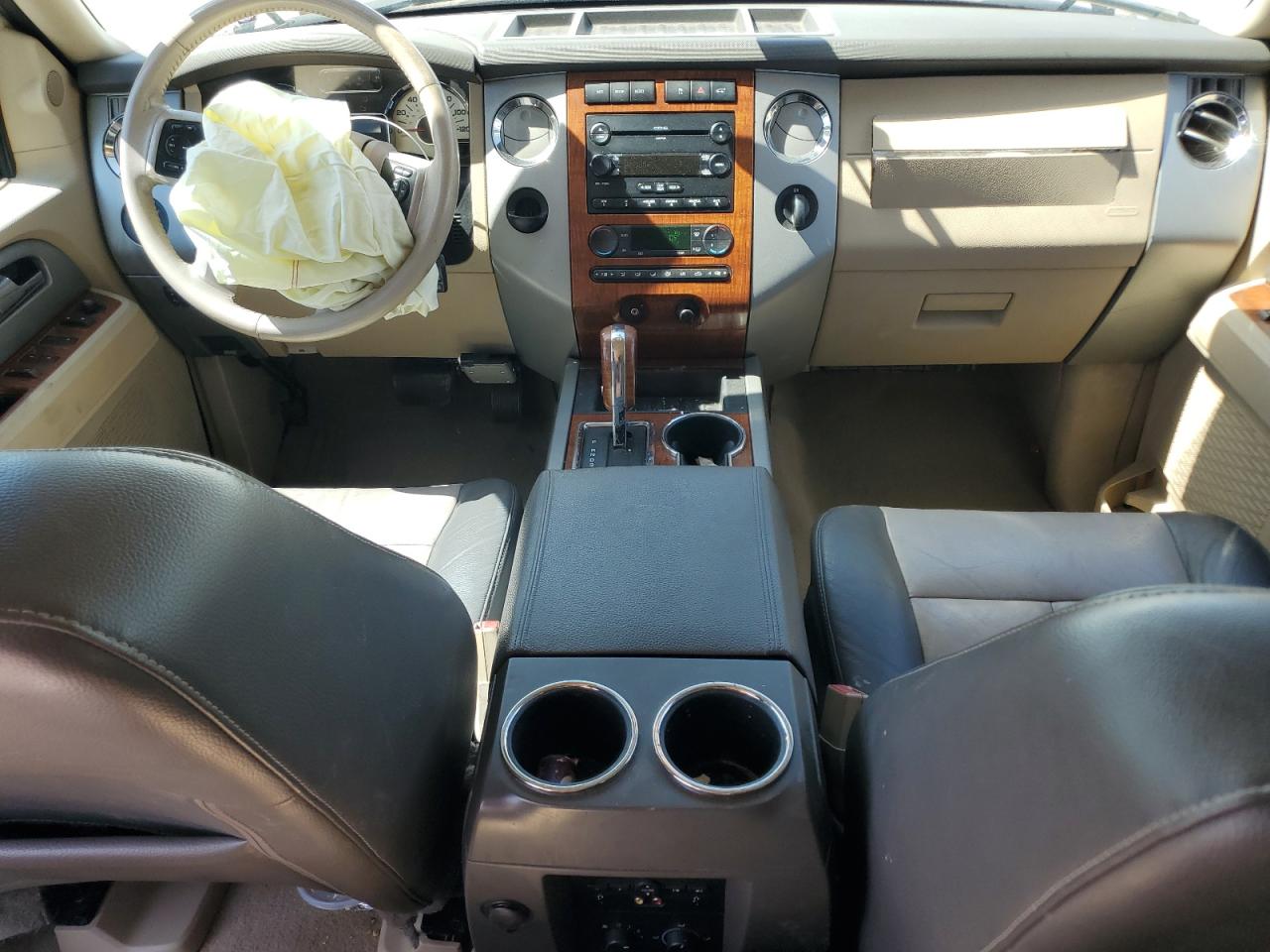 2007 Ford Expedition Eddie Bauer VIN: 1FMFU17557LA55621 Lot: 60856985