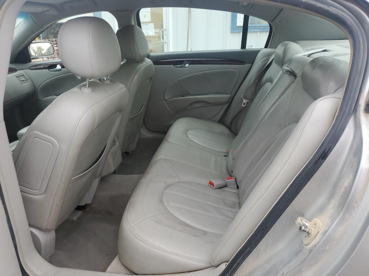 2008 Buick Lucerne Cxl VIN: 1G4HD57218U180679 Lot: 64611285