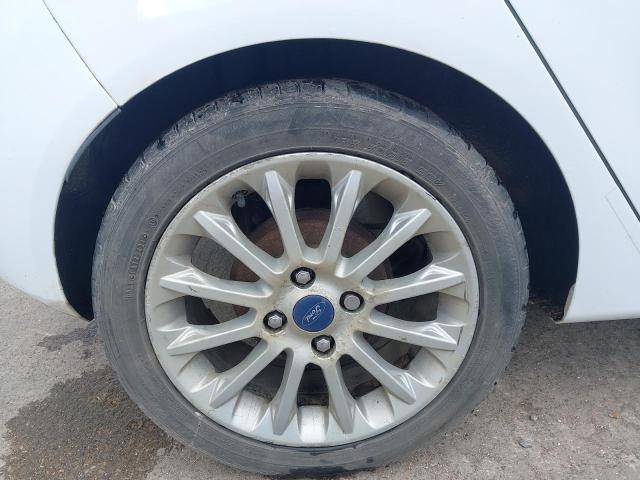 2013 FORD FIESTA TIT