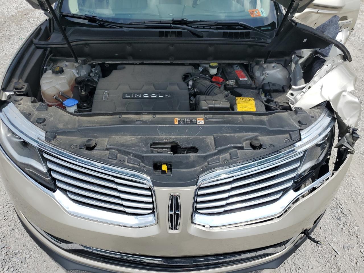 2017 Lincoln Mkx Reserve VIN: 2LMPJ8LR4HBL48401 Lot: 66480125