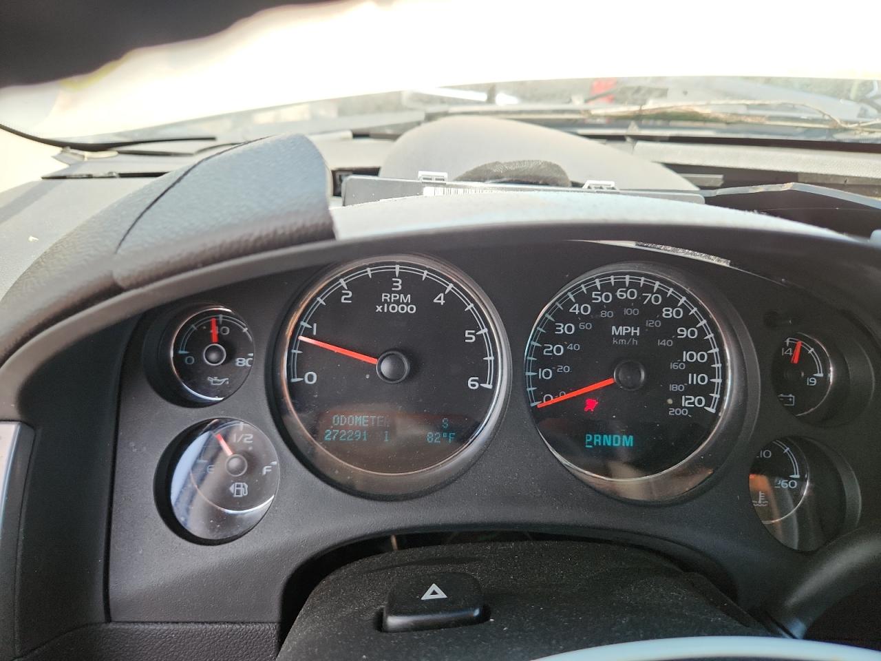 2010 Chevrolet Suburban C1500 Ls VIN: 1GNUCHE00AR127870 Lot: 58089215