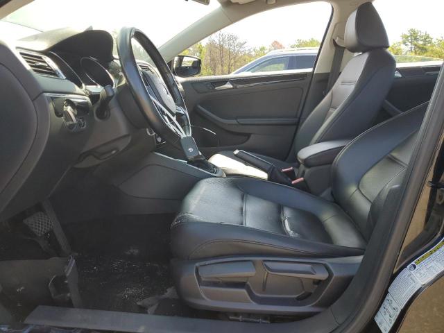  VOLKSWAGEN JETTA 2016 Black