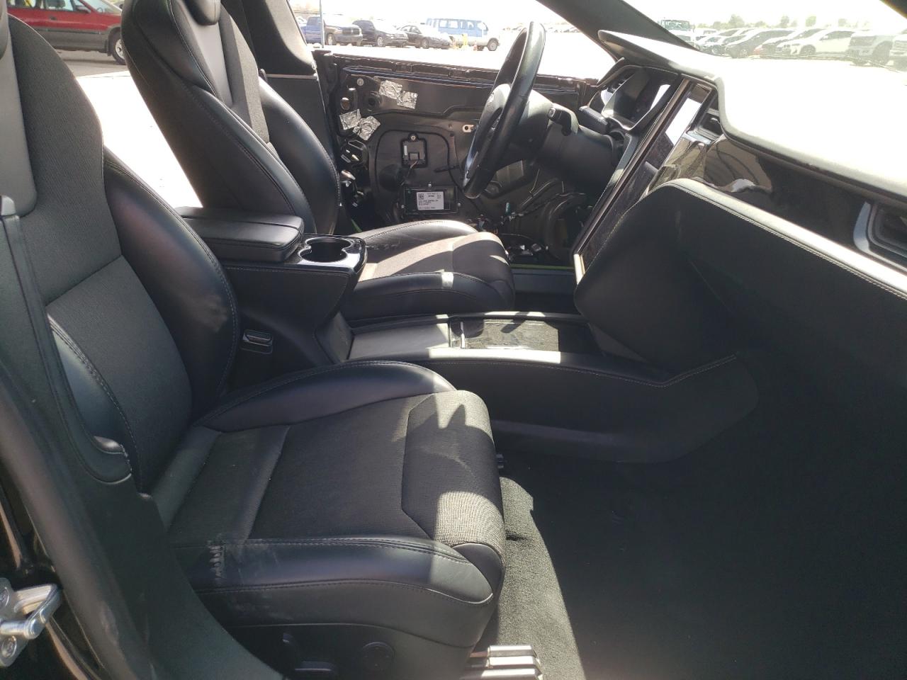 2018 Tesla Model S VIN: 5YJSA1E22JF281498 Lot: 63619865